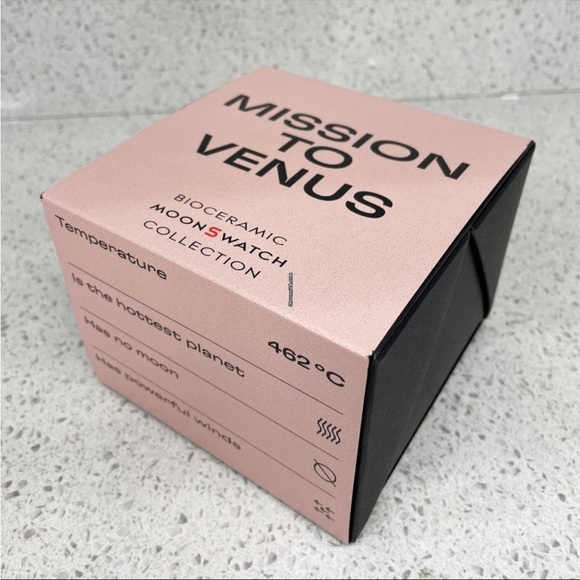 Swatch X Omega Bioceramic Moonswatch Mission to Venus - Picture 4 of 9